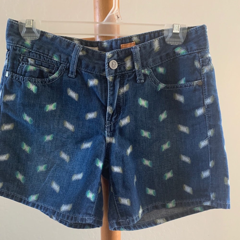 Anthro Pilcro Denim Shorts, size 26